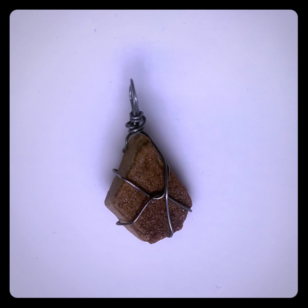 Utah Quartzite Wrapped Pendant